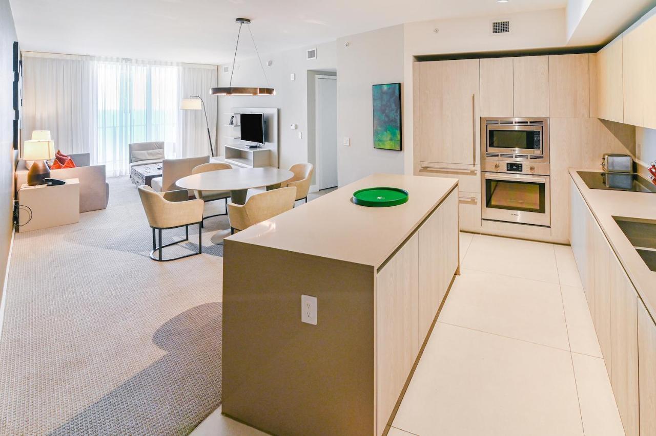 Luxurious Hyde Resort Apartments Голливуд Экстерьер фото