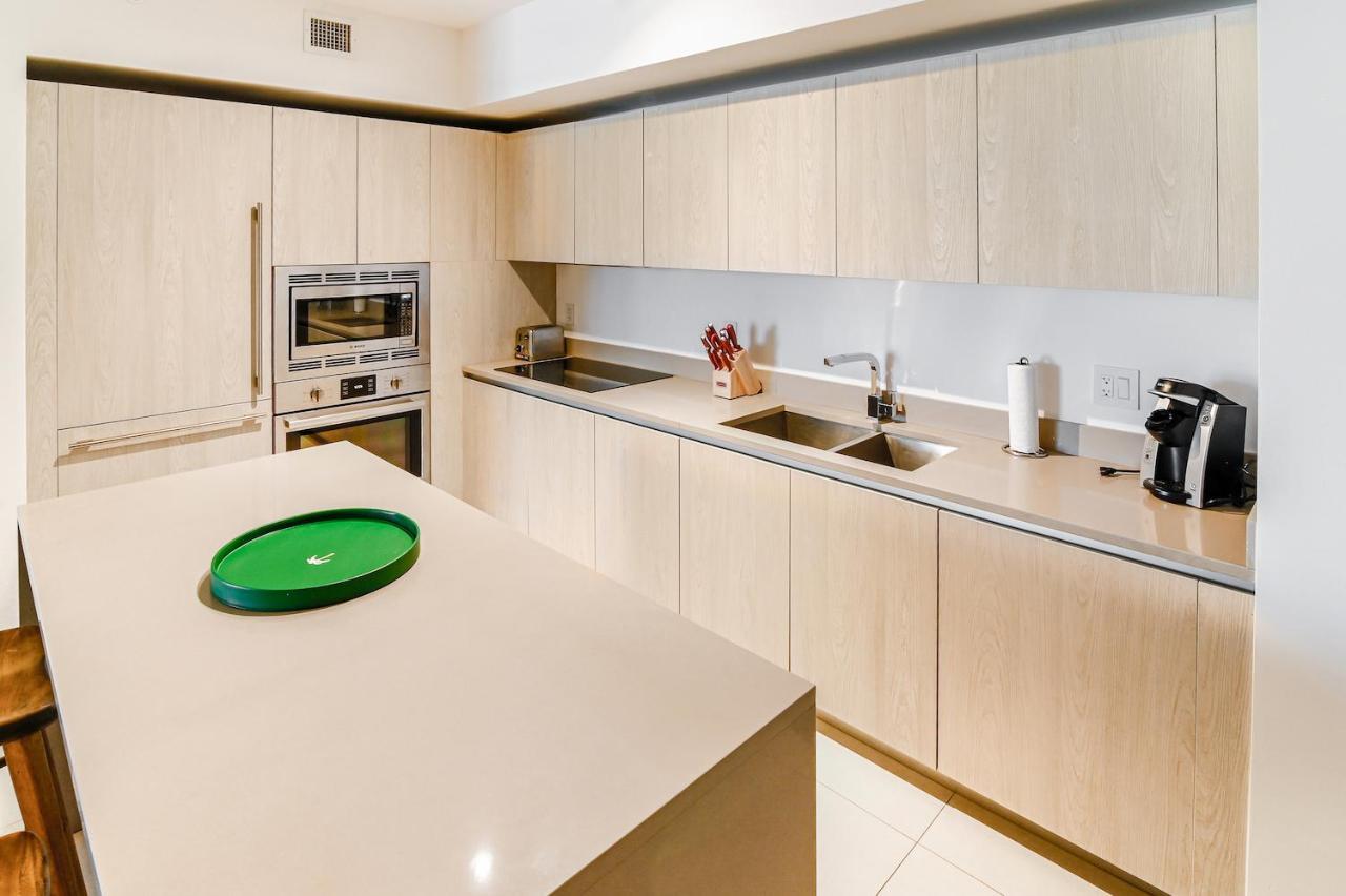 Luxurious Hyde Resort Apartments Голливуд Экстерьер фото